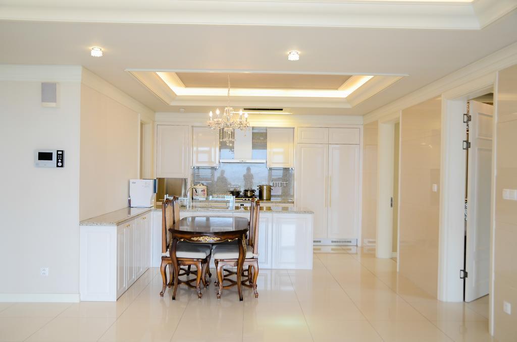 Cantavil Hoan Cau Aparthotel Ho Chi Minh City Room photo